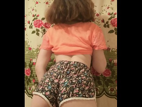 ❤️ Seksikas noor beib strippib oma pükse kaamera ees ära Pornovideo at et.com-porn-zog.ru ❤