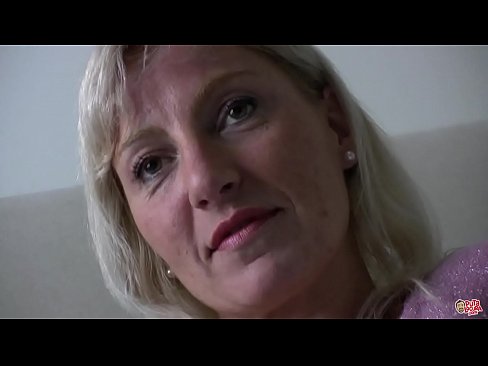❤️ Ema, keda me kõik keppisime ... Daam, käitu! Pornovideo at et.com-porn-zog.ru ❤